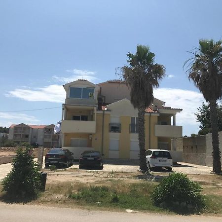 Jersani Apartment Муртер Екстериор снимка