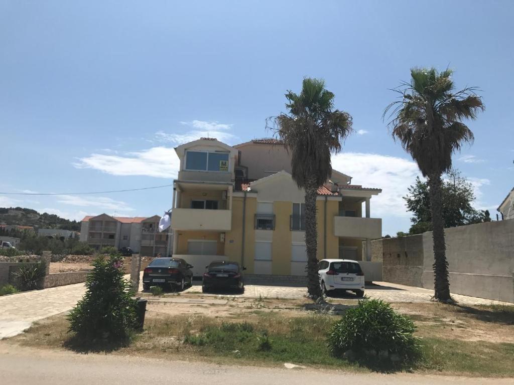 Jersani Apartment Муртер Екстериор снимка